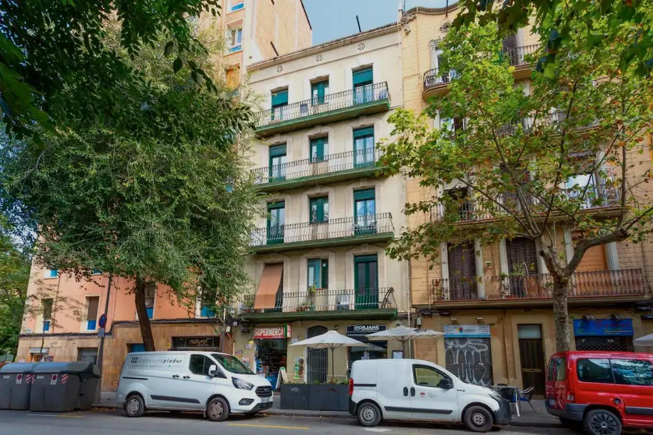 Higuests - Sagrada Familia Apartments Barcelona