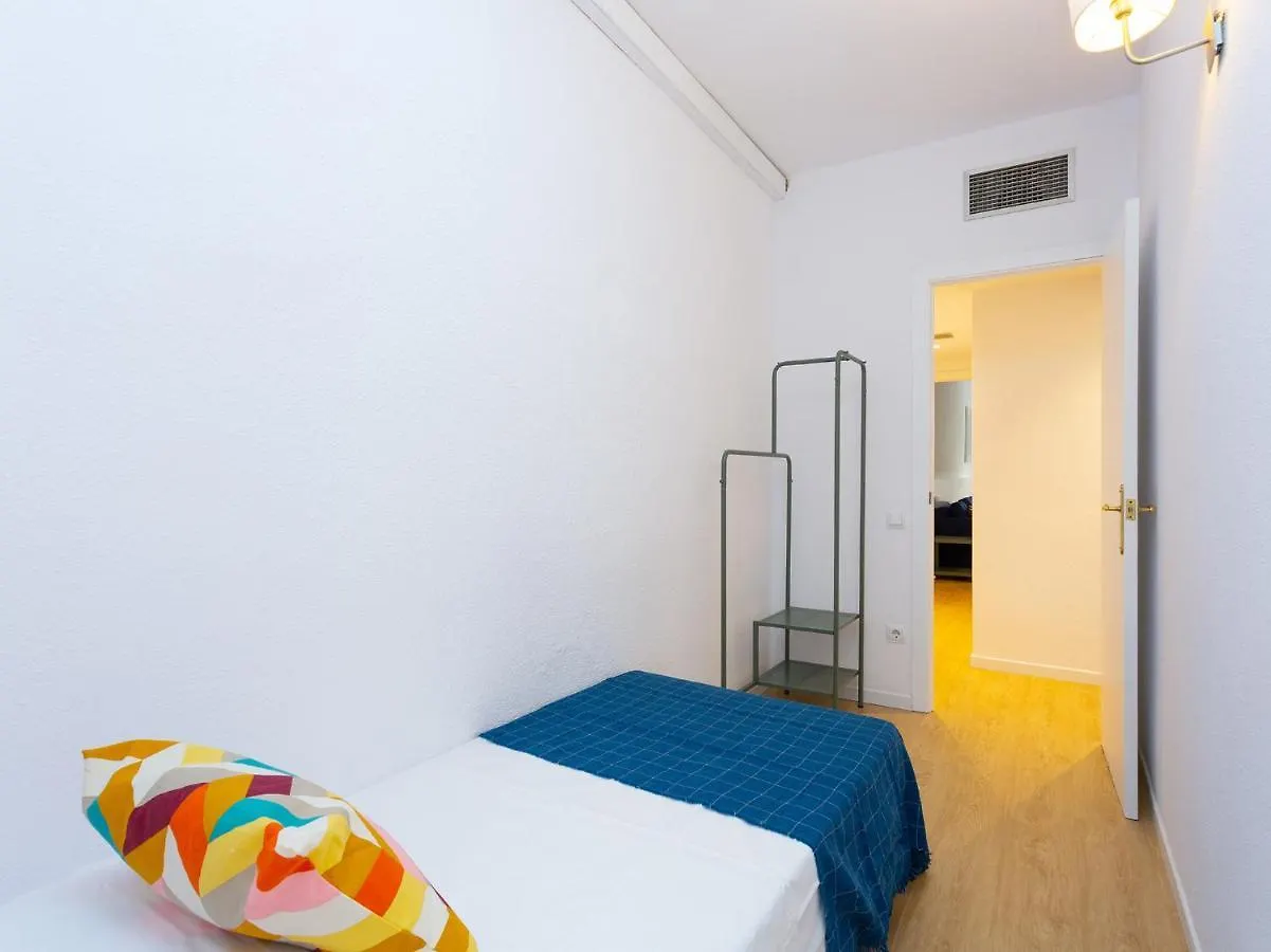 Higuests - Sagrada Familia Apartments Barcelona